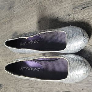 GREAT  UC NADARA BUBBLE SHIMMERY High heels